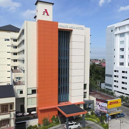 Grand Asia Hotel Makassar Eksteriør billede