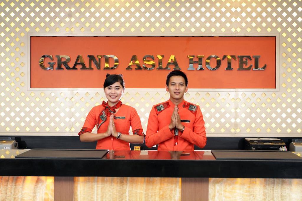 Grand Asia Hotel Makassar Eksteriør billede