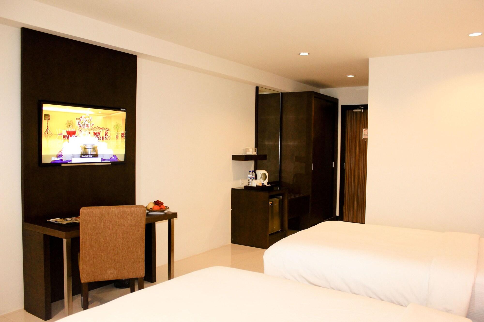 Grand Asia Hotel Makassar Eksteriør billede