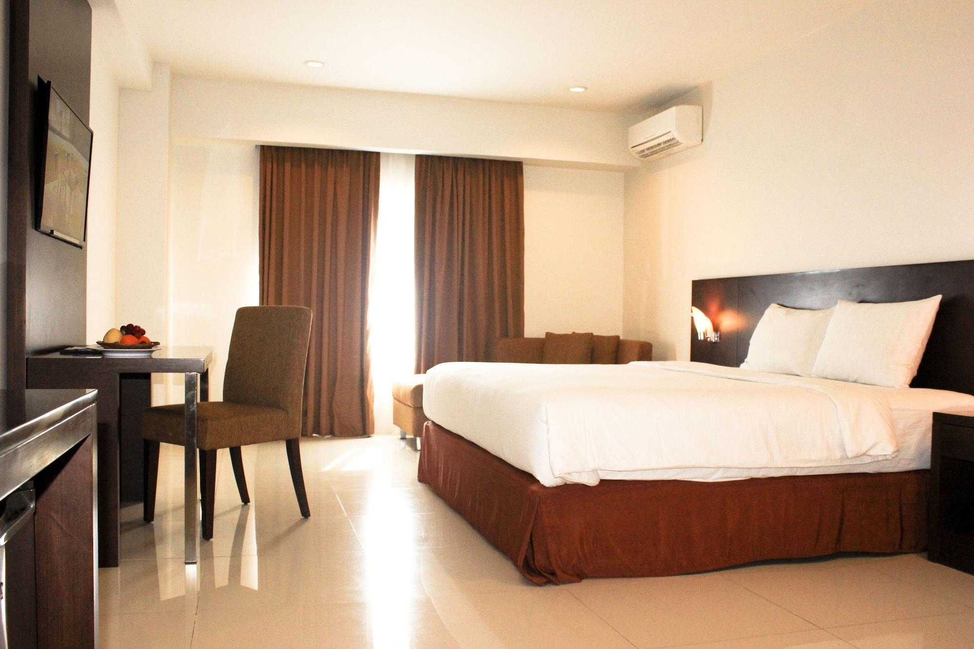Grand Asia Hotel Makassar Eksteriør billede