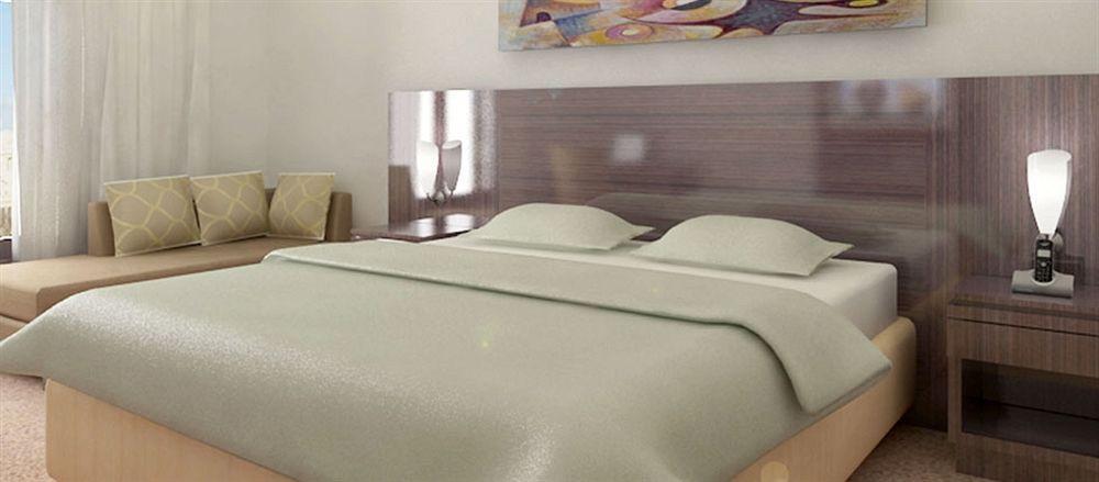 Grand Asia Hotel Makassar Eksteriør billede