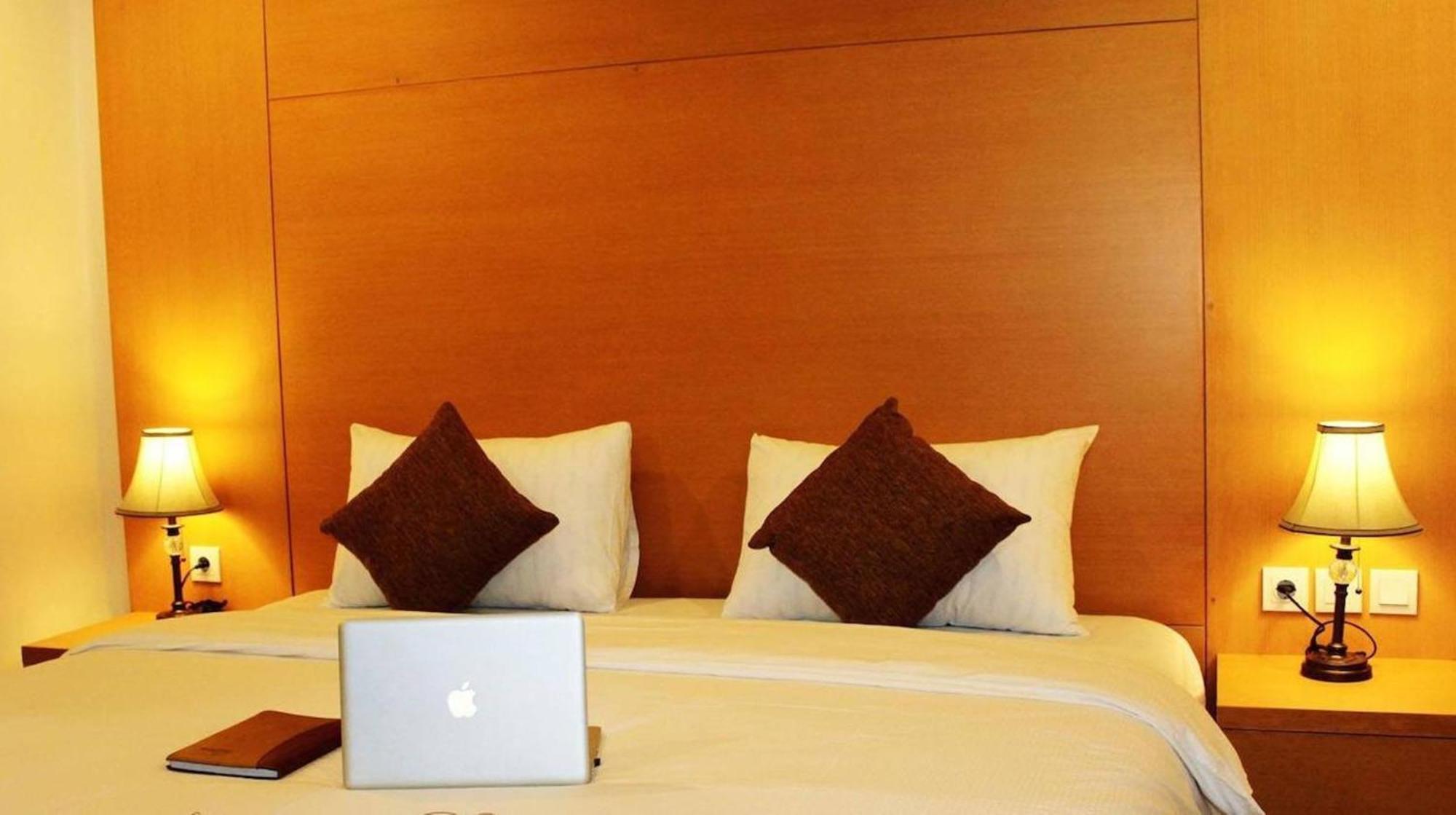 Grand Asia Hotel Makassar Værelse billede