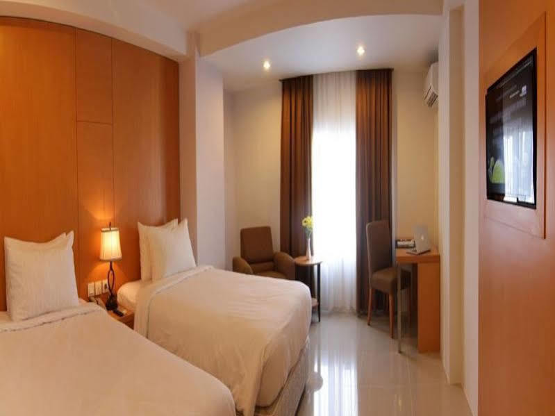 Grand Asia Hotel Makassar Eksteriør billede